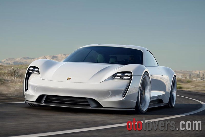 Porsche Mission E: mobil balap listrik bertenaga 600 hp