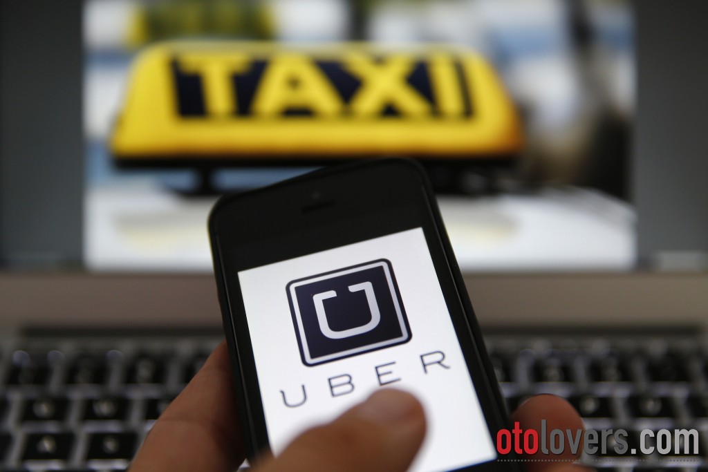 Uber bantah curi teknologi Waymo