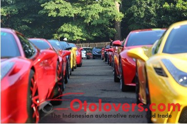 74 Ferrari  jalan-jalan ke Bandung dan Cirebon