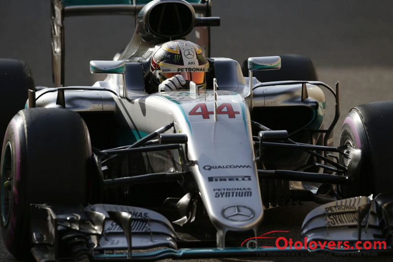 Hamilton rebut pole F1 Abu Dhabi untuk jaga harapan juara