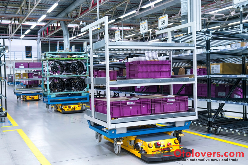 BMW akan kerahkan robot cerdas dan digitalisasi pada sistem logistik
