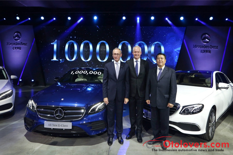 Mercedes-Benz rayakan produksi satu juta unit di China