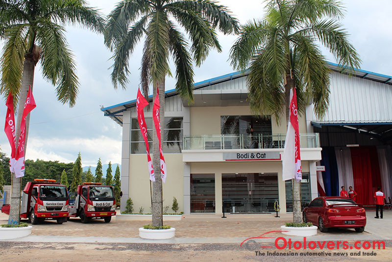 Body repair dan cat Mitsubishi ada di Lampung, pertama di Sumatera