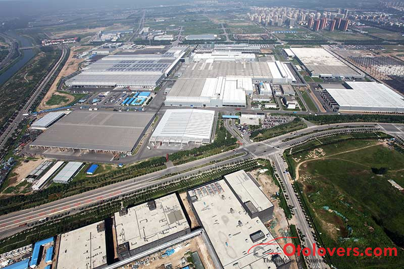 Daimler bangun pabrik baterai di China, kuatkan posisinya di pasar EV
