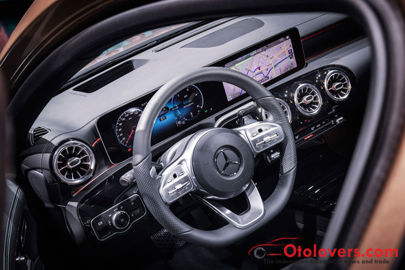 Mercedes-Benz A-Class L “Made in China” dirilis